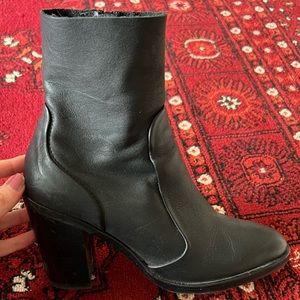 Genuine Leather Black Ankle Boots Size 38 (7.5)